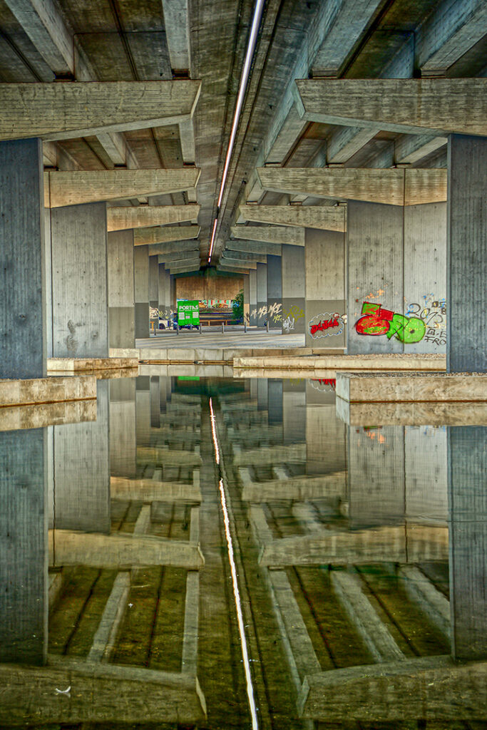 21 under the Bridge