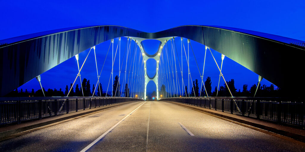 16 Osthafenbrücke